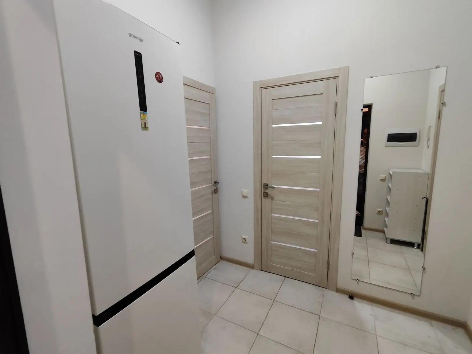 #ЯЛТА 🏡 р-н Спартак  🅿️ Парковка бесплатная!  Сдам 2-к квартира 42м²  ❗В квартире две изолированные 