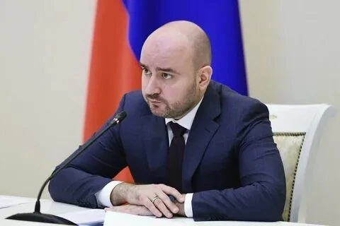 Глава Самарской области Вячеслав Федорищев попросил УФАС отслеживать по всем заправочным станциям це