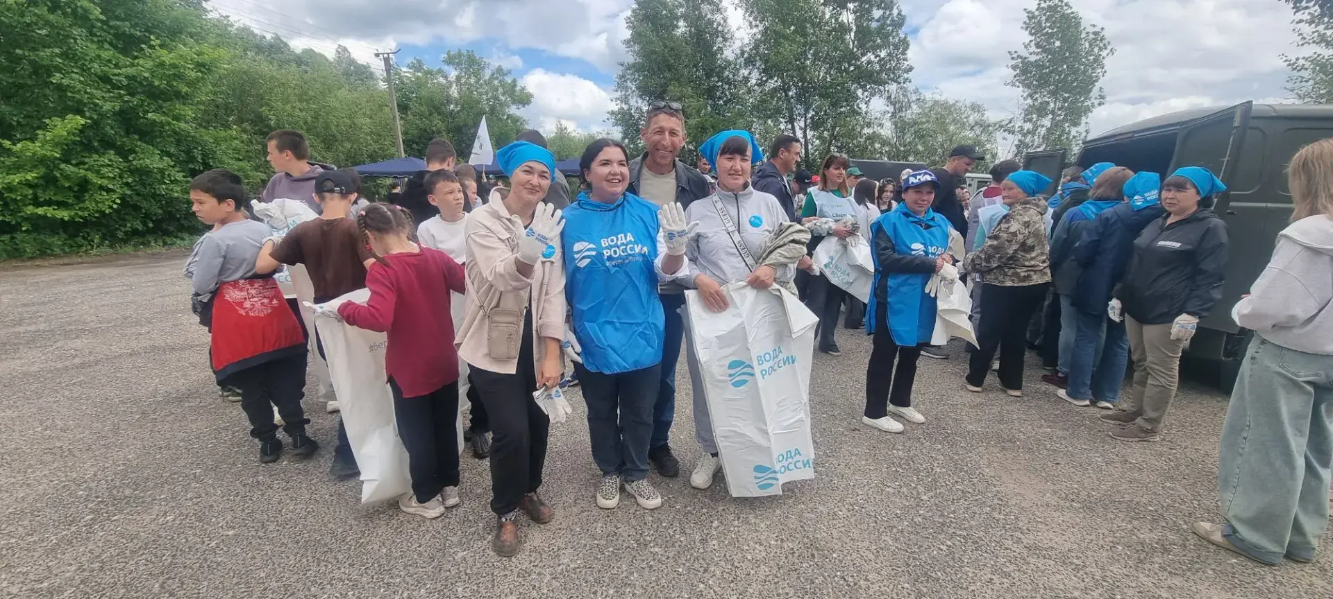 💧 «Вода России»: цифры, которые вдохновляют! 💧

За годы проведения акции «Вода России» волонтёры п