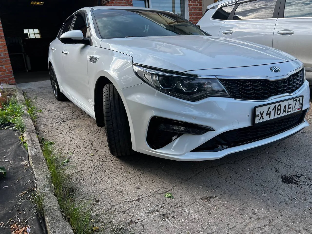 KIA OPTIMA 
2.0 АКПП 2019 год

Продаю личный автомобиль, владею более двух лет! Авто был куплен новы