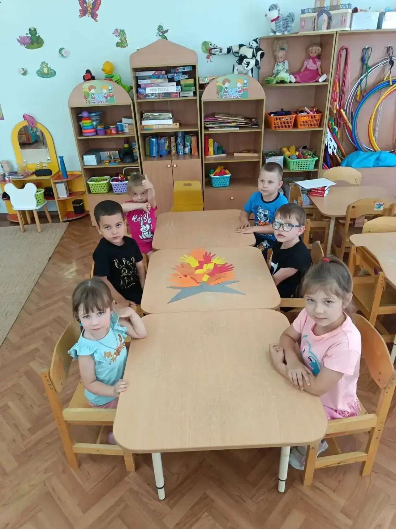 Сегодня, совместно с библиотекарем Юлией Николаевной, была проведена беседа и сделана а...