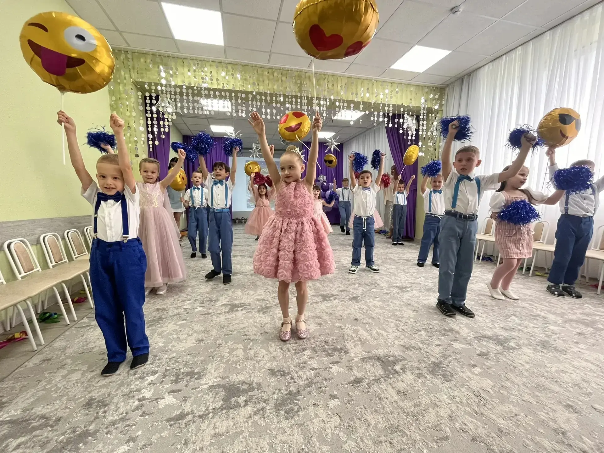 🎊 Выпускной в группе №11 🌟 «Звёзды» 🌟.