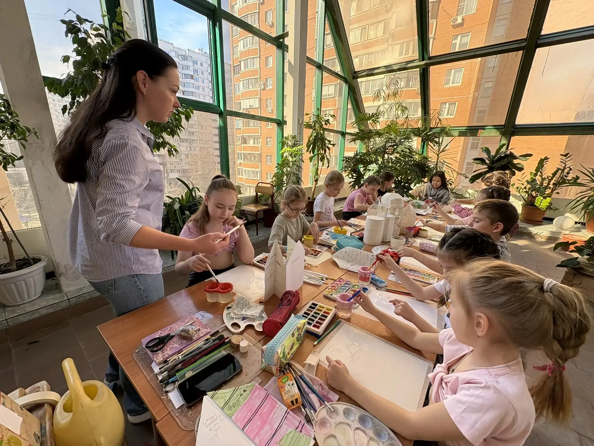 🎨 Во время каникул прошел интенсив «Весенние краски»!   🌸Под руководством Лилии Рамилевны Сорокиной 