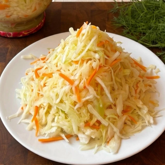 МАРИНОВАННАЯ КАПУСТА за одну ночь: самый простой, быстрый и хрустящий рецепт!