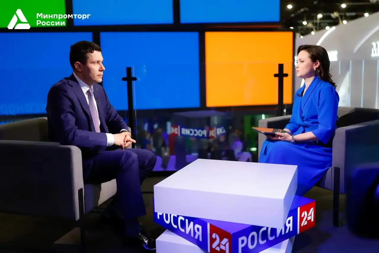 ⚡️Антон Алиханов в студии «Россия 24» рассказал Марии Кудрявцевой о достижениях отечественной промыш