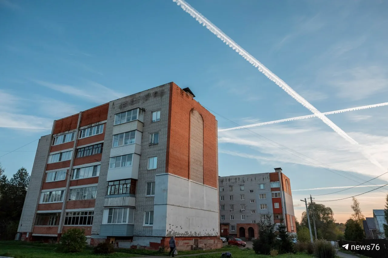 Сегодня обещают до +14, облачно с прояснениями.