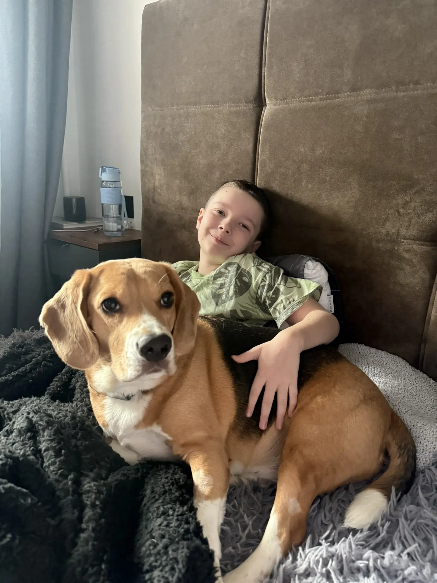 Давид болеет, а Мани рядом🐶