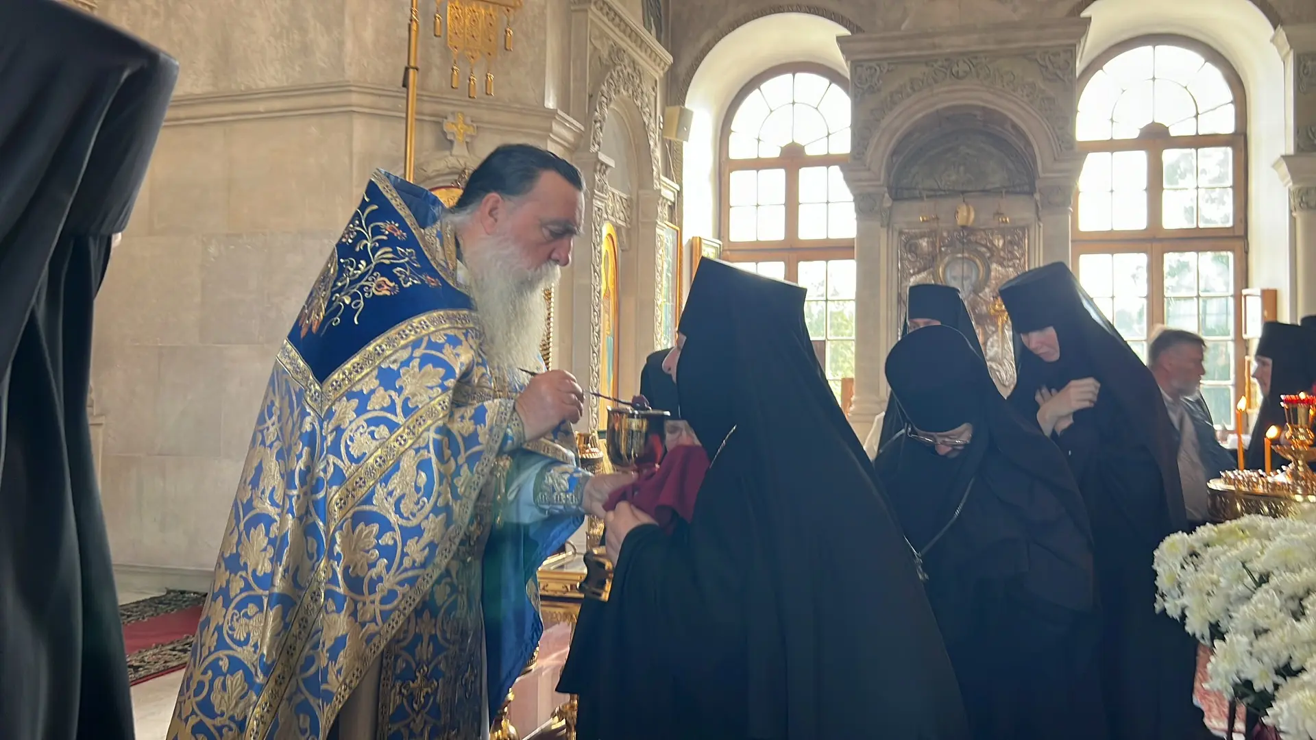 День памяти преподобного Иосифа Исихаста сегодня отметили в Свято-Никольском Черноостро...