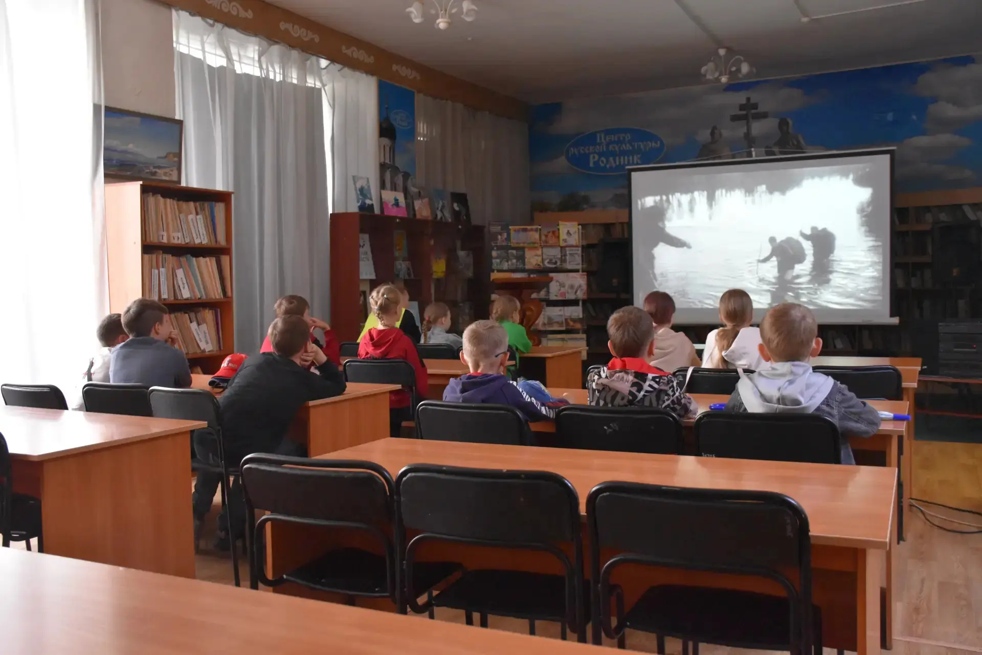Через кино — к памяти: в библиотеке прошёл кинопоказ «Перерыв на кино»

Забайкальская краевая универ