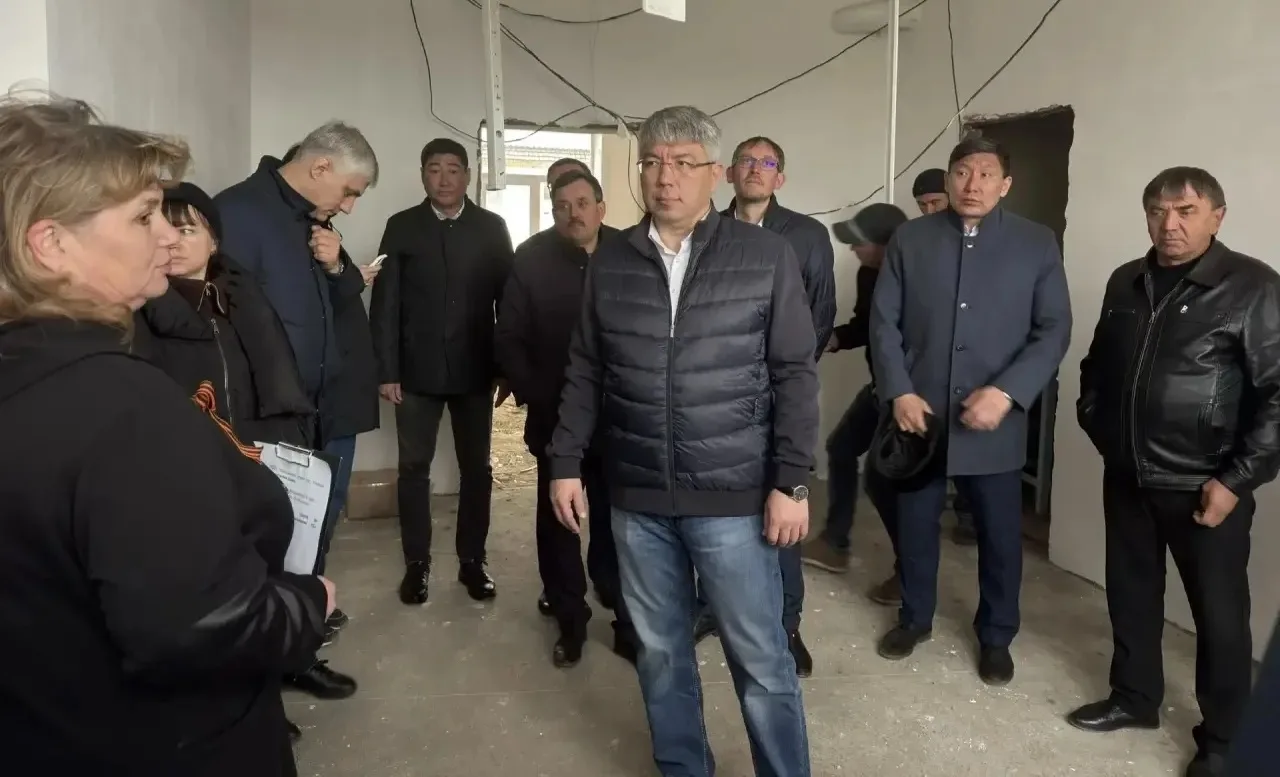 Посетил Новоильинский детский сад «Ромашка», ремонт здесь начали с 1 мая по госпрограмме  «Развитие 