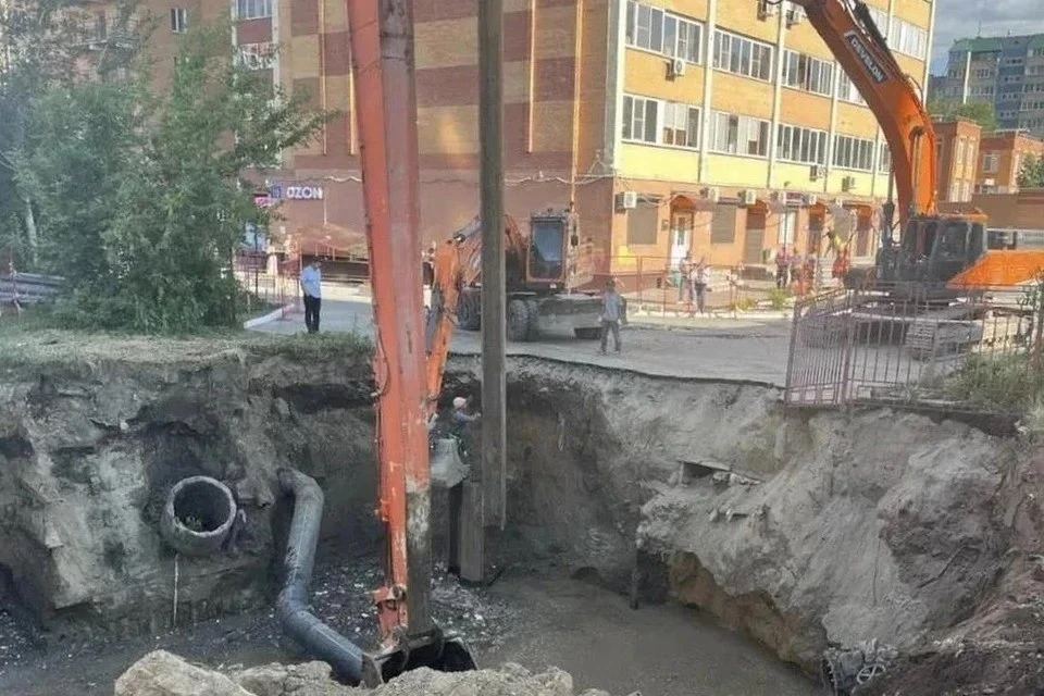 В Новосибирске устраняют аварию на коллекторе в Горском

В Новосибирске специалисты круглосуточно ра
