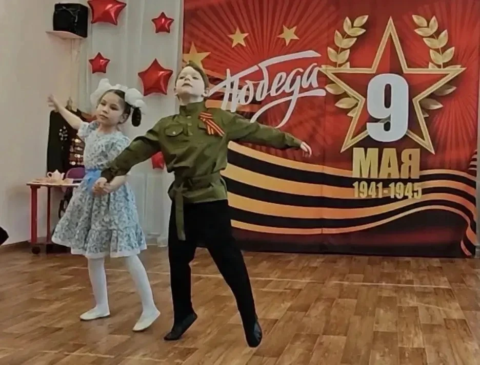 А вот так прошёл День Победы в дошкольных группах Школы Ломоносова.  #ДОНМ #ШколаЛомоносова #Школа15