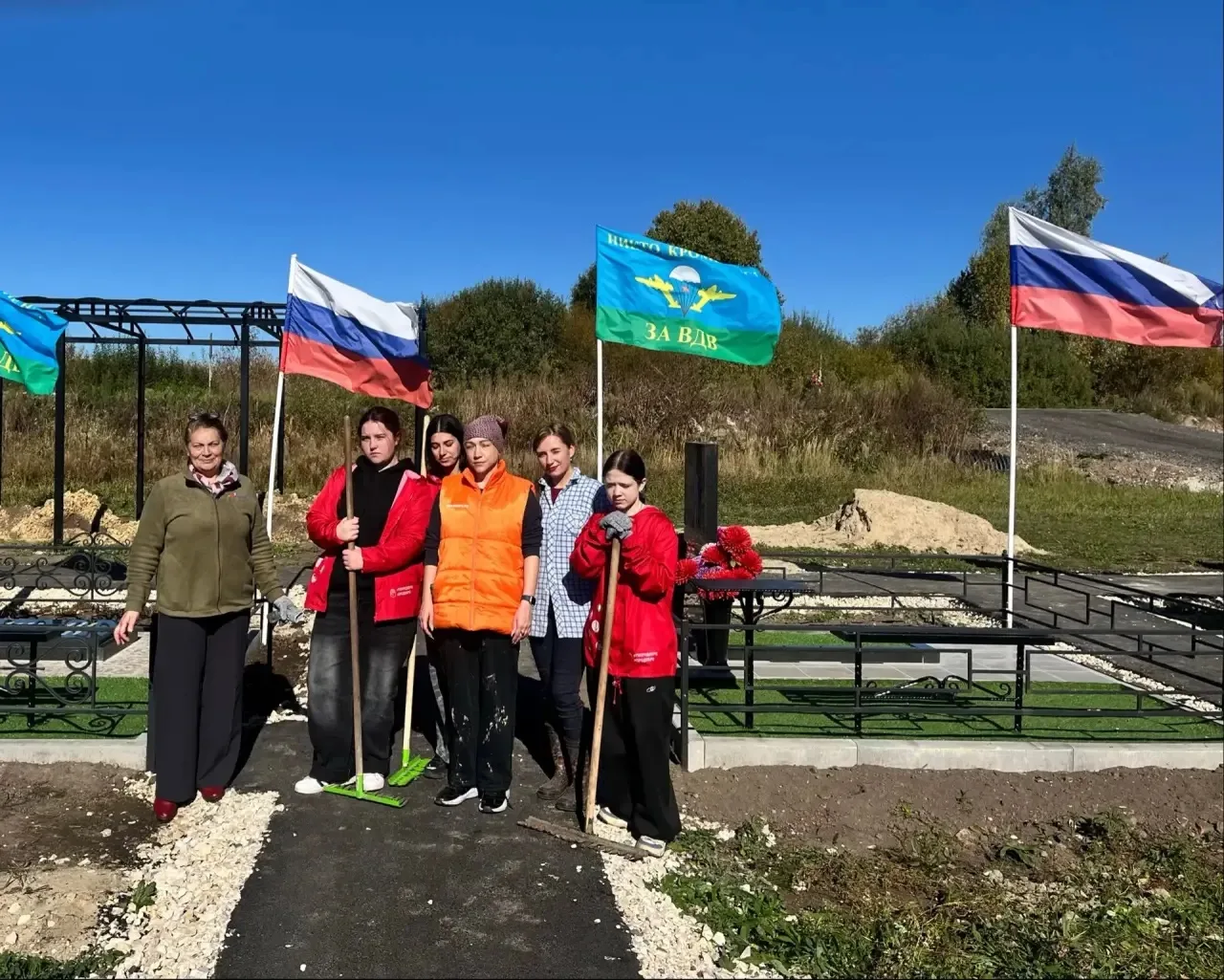 🕯 Отдали дань памяти, приняли участие в акции «Одна история».