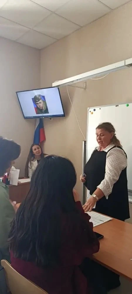 🎖️Сегодня для студентов 1 курса прошла важная и трогательная встреча.