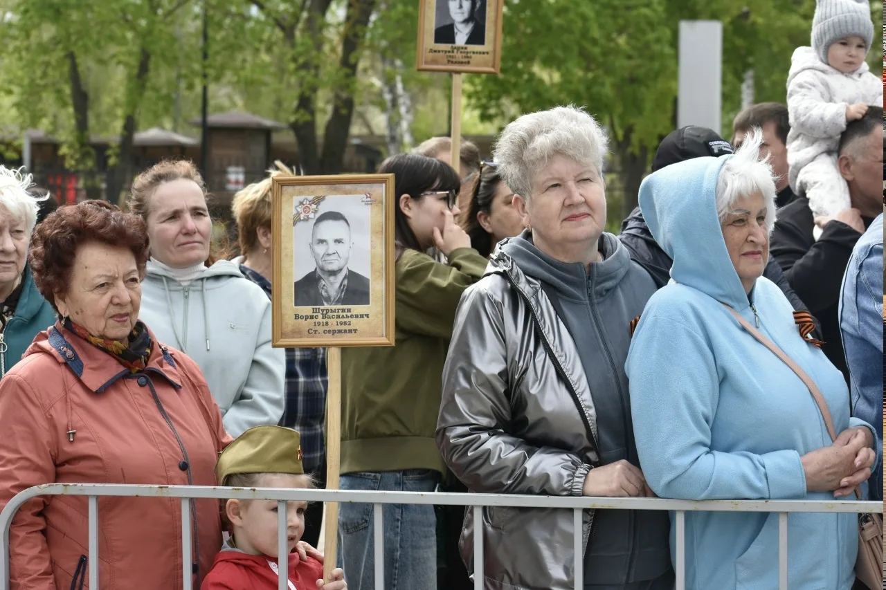 📸Фото альбом с сегодняшнего мероприятия, посвященного празднованию Дня Победы, по ссылке https://vk.