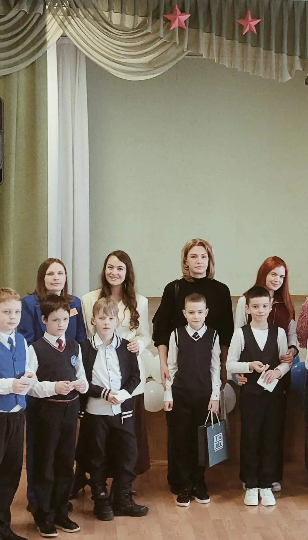 🎓 27 февраля в МАОУ СШ №16 состоялся городской открытый конкурс исследовательских проектов "Шаг в на