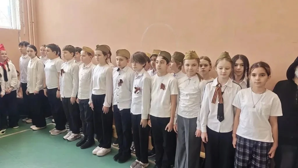 🕊️ В преддверии Дня Победы в школе прошли патриотические мероприятия  🎗Накануне великого праздника 9