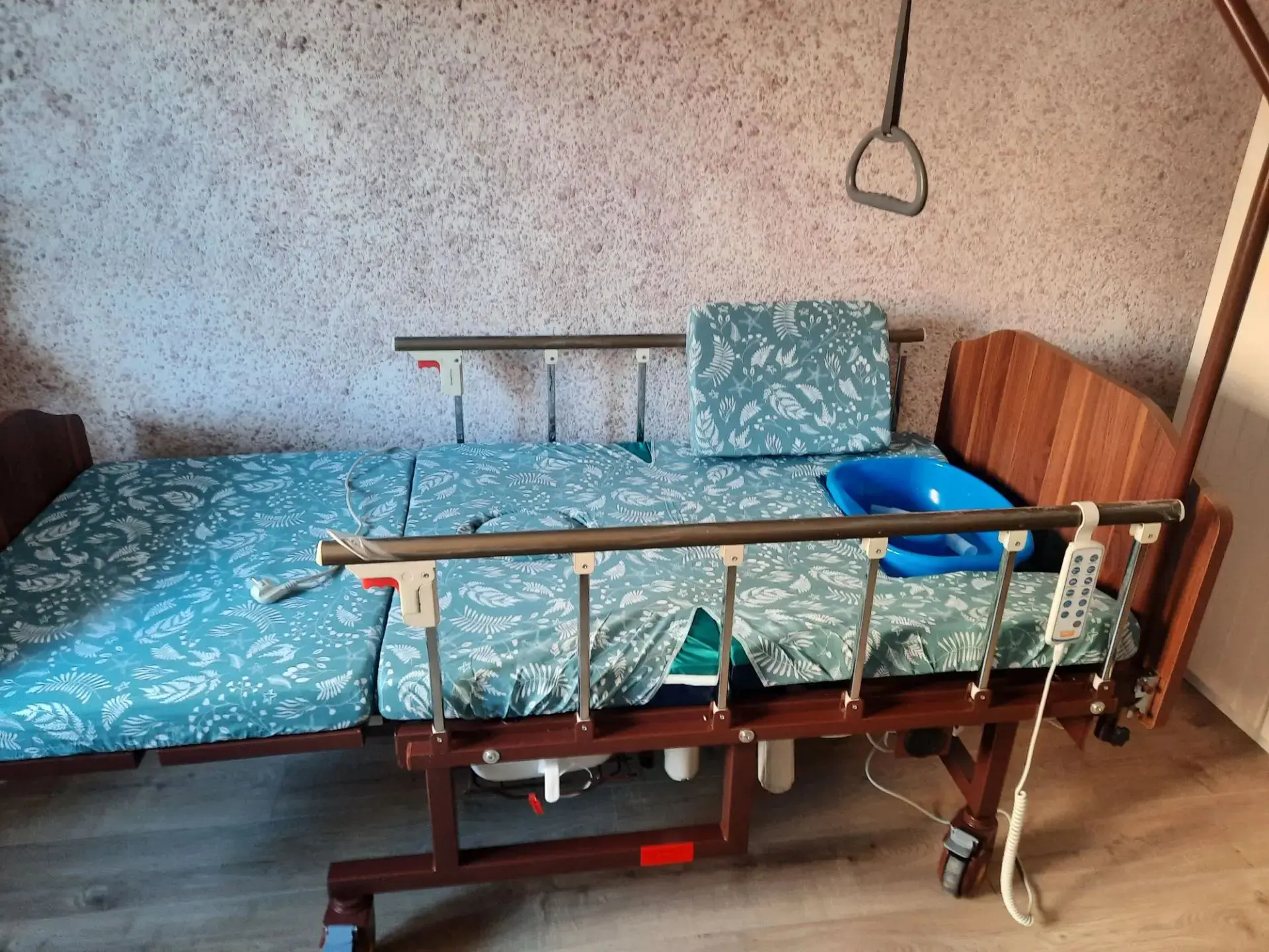 Продаём новое и б/у (месяц) медицинское оснащение для малоподвижного и/или лежачего чел...