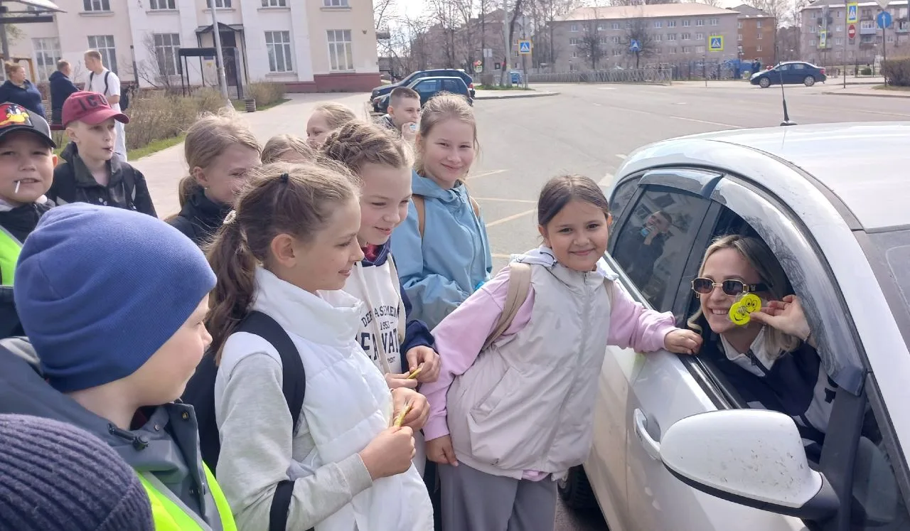 В апреле в общеобразовательных организациях района прошла акция по пропаганде ношения световозвращаю