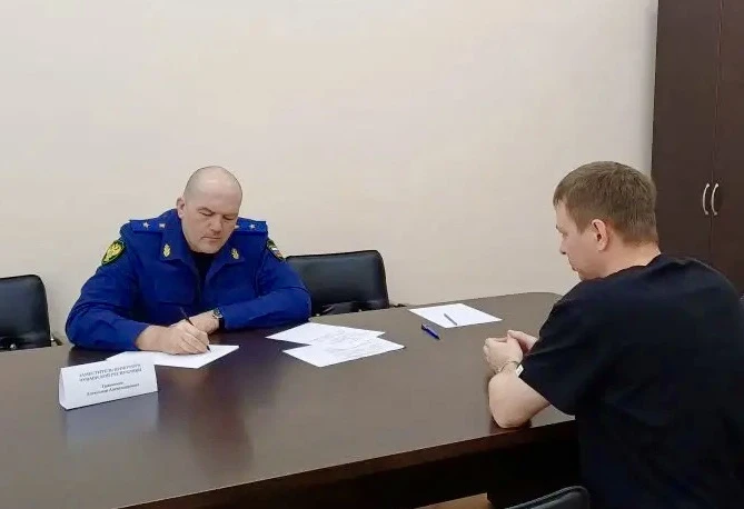 ✔️Заместитель прокурора Чувашии Александр Грязников провел выездной личный прием жителей Порецкого м