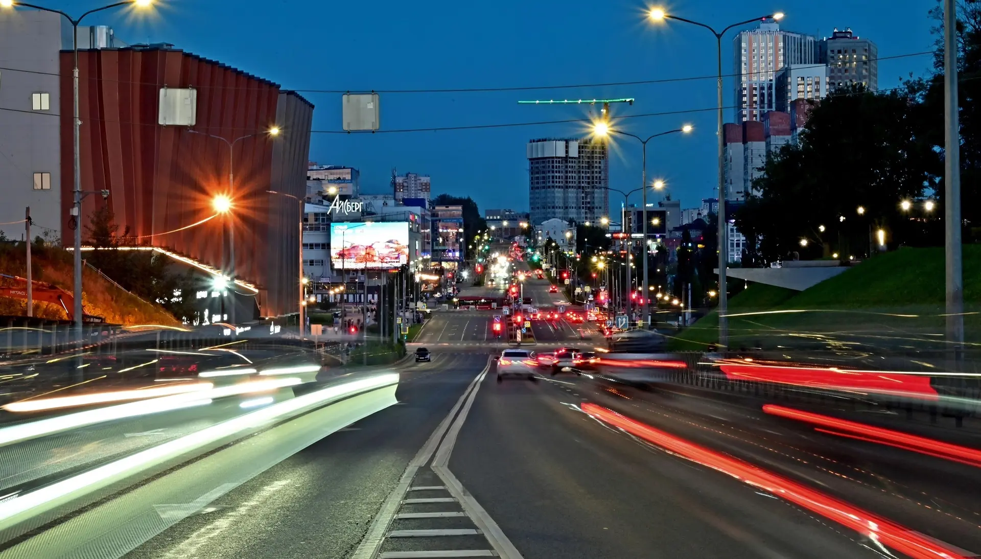 🌃 Огни вечернего города