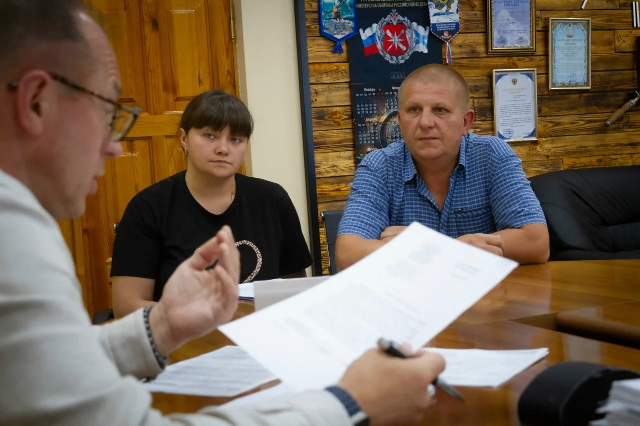Личный приём жителей — это возможность в открытом формате обсудить вопросы, которые тре...