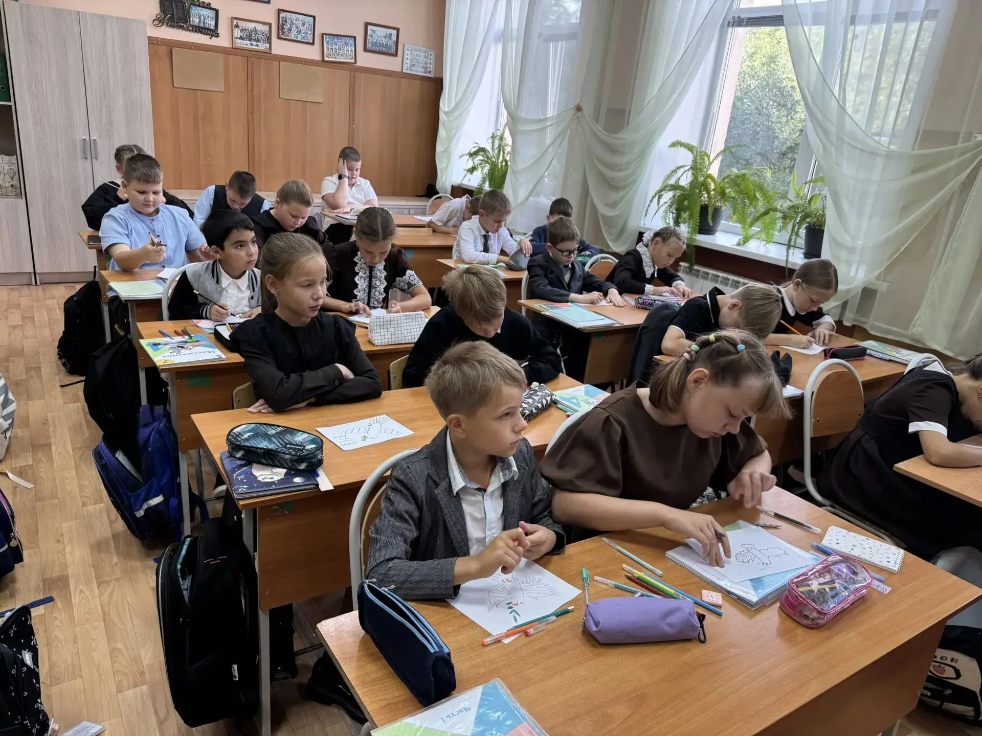 В 4 «А» классе классный руководитель Рудометова Л. В. провела классный час, приуроченны...