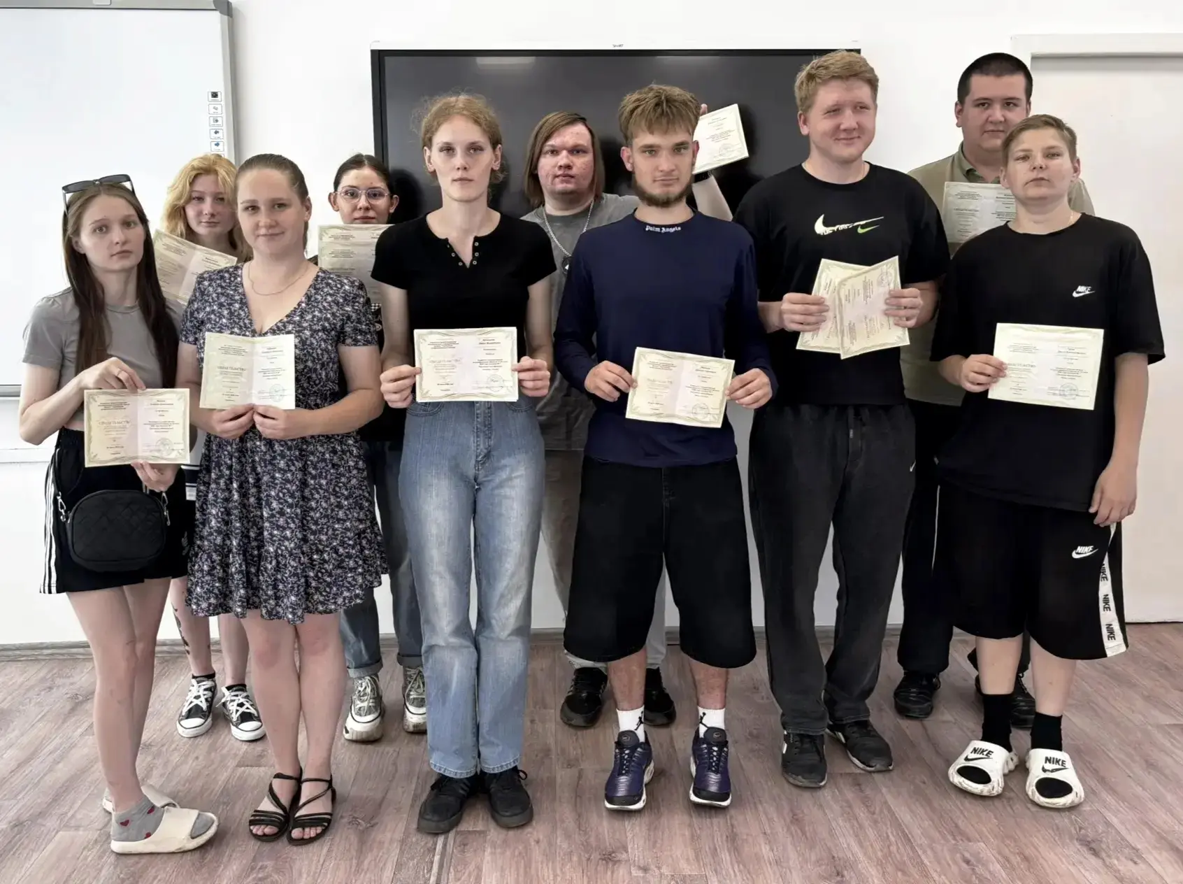 🧑‍🎓Студенты, завершившие обучение по профессии 43.01.09 «Повар, кондитер», успешно прошли государс