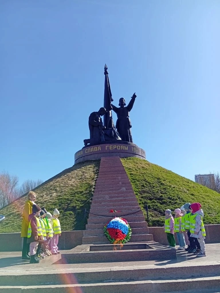 В Чебоксарах проходит патриотический марафон  В преддверии 81-й годовщины Победы в Великой Отечестве