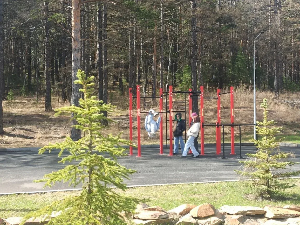 🏫 Школьная неделя завершилась ярким выездом в ДЗК «Абзаково»! 🏕️  Учебная неделя для ребят завершила