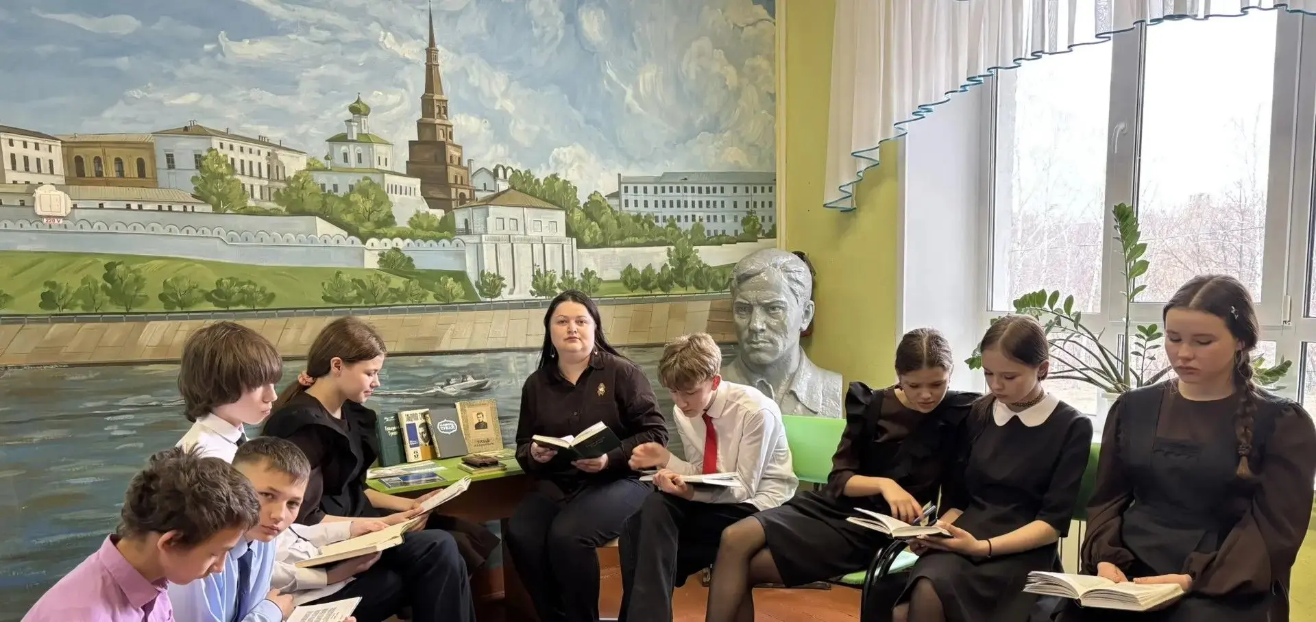 Тукайны бергәләп укыйбыз.                                                              ...