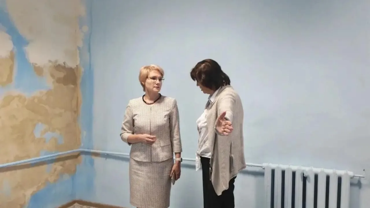 Лариса Ревуцкая прокомментировала ситуацию в детском саду №14, где протекла кровля, поя...