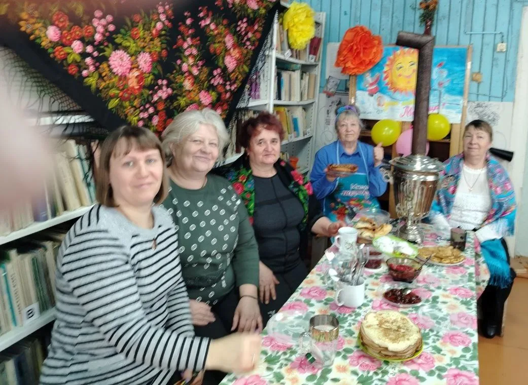 В живописном селе Амур состоялась традиционная народная праздничная программа под назва...