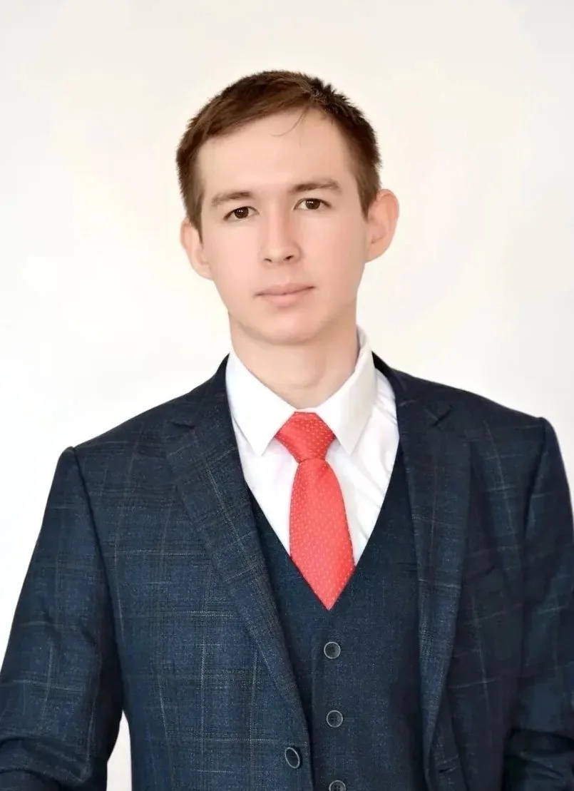 🎉🎉🎉 Поздравляем Рамиля с высоким баллом по физике! 84 балла — это отличный результат! 🥳👏

Так д