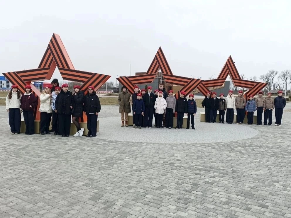 #ЮНАРМЕЙЦЫ45  В военно-патриотическом центре «Патриот» имени Героя Российской Федерации, генерала ар