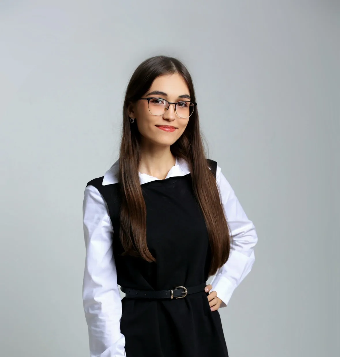 В Лицее радостное событие: две наши выпускницы получили ПО 100 БАЛЛОВ НА ЕГЭ ПО ЛИТЕРАТУРЕ!!!!Дороги