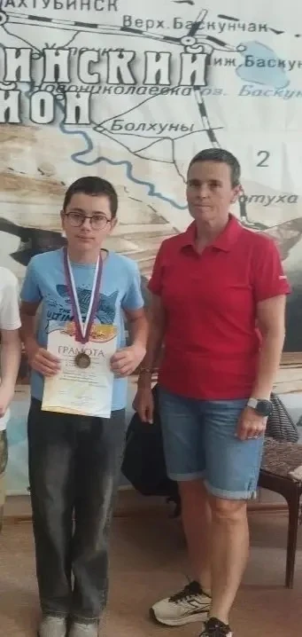 ♟️♟️♟️ Поздравляем Романова Владислава, занявшего ПЕРВОЕ МЕСТО в турнире по шахматам на Кубок Ахтуби