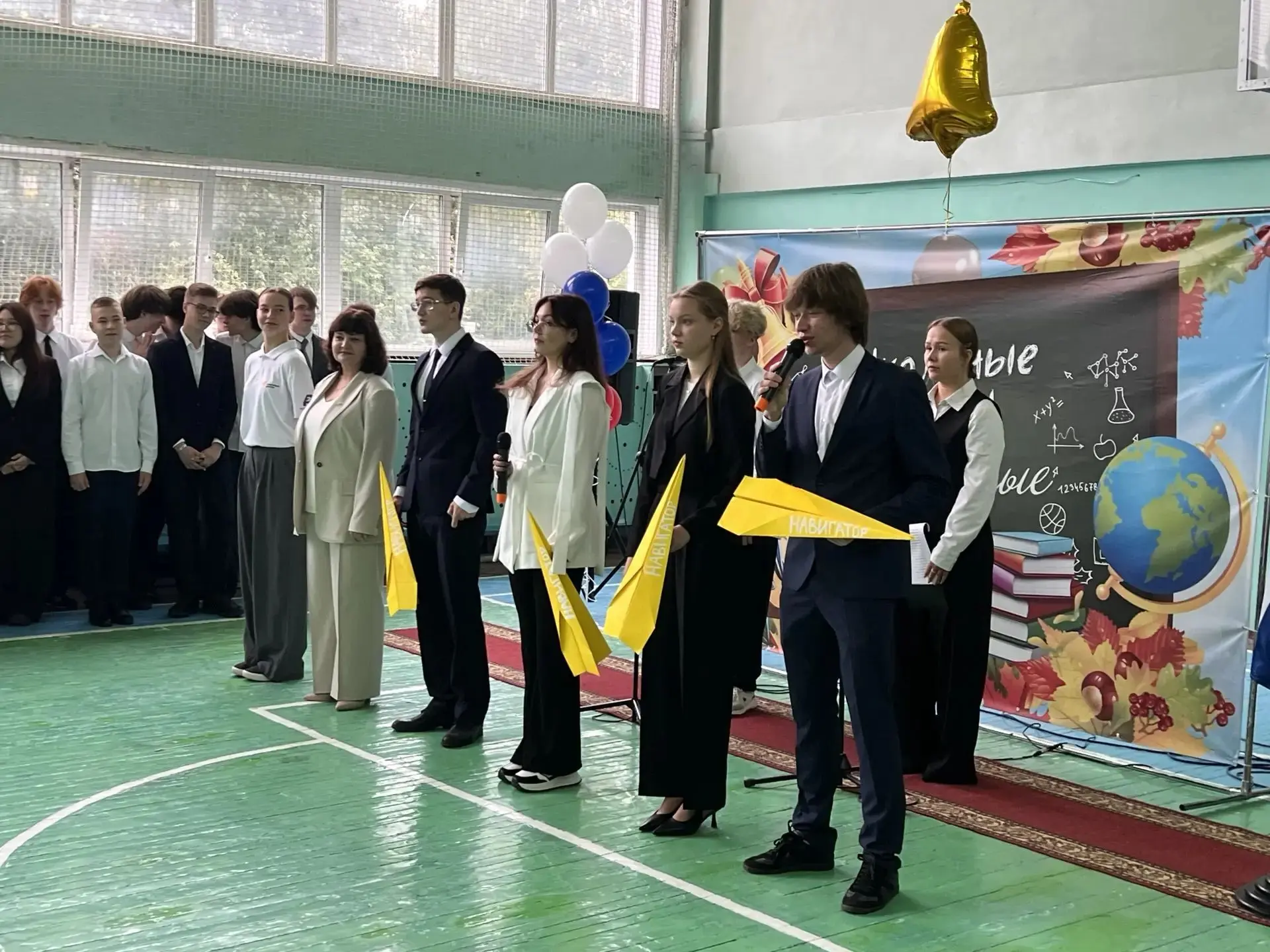 🔔 Снова в школу! Праздник первого звонка состоялся сегодня в нашей школе!🔔
