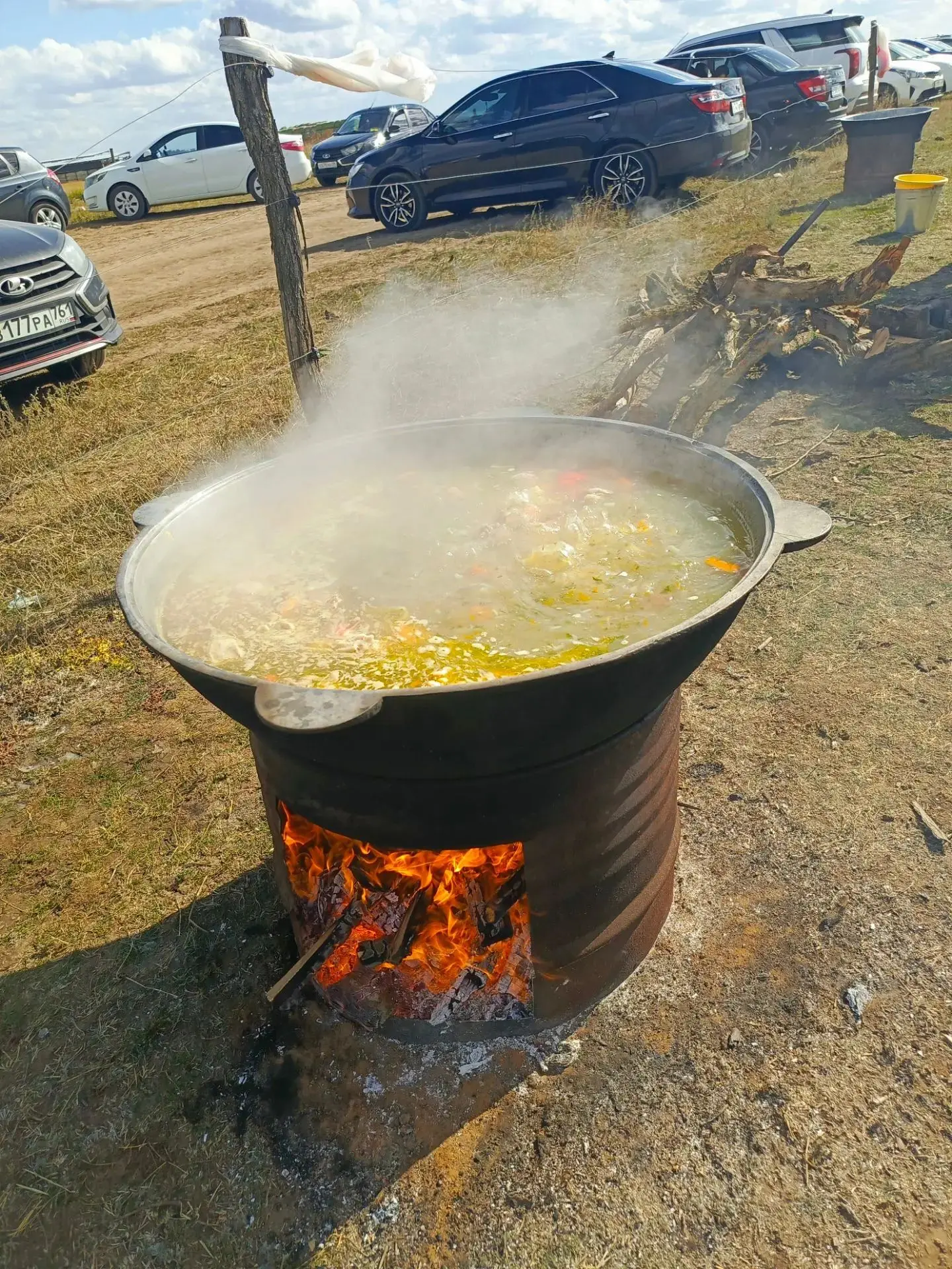 🍲Не менее важной частью торжества стала общая трапеза. Она по традиции укрепила чувств...