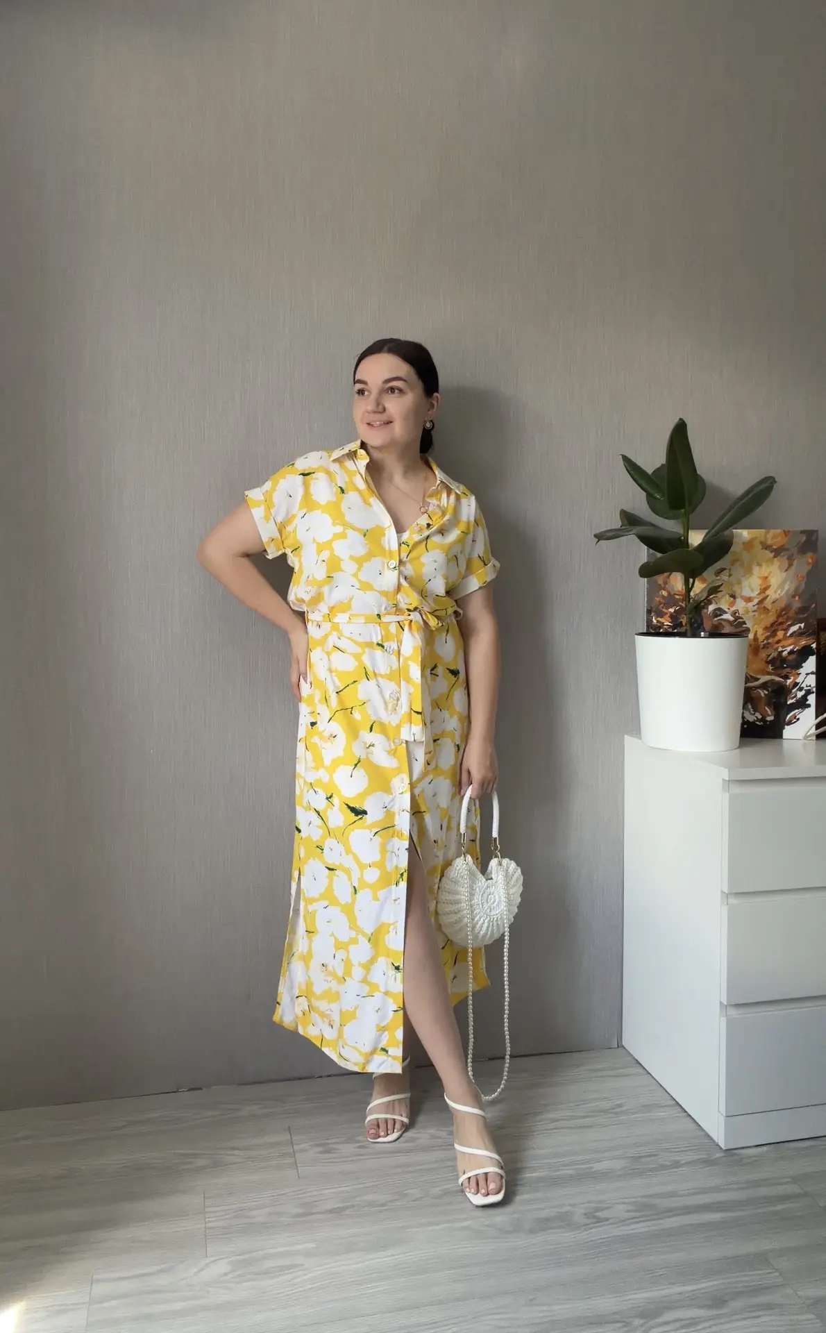 Не могла пройти мимо такой красоты😍

Платье желтое 💛 
https://www.wildberries.ru/catalog/962242826