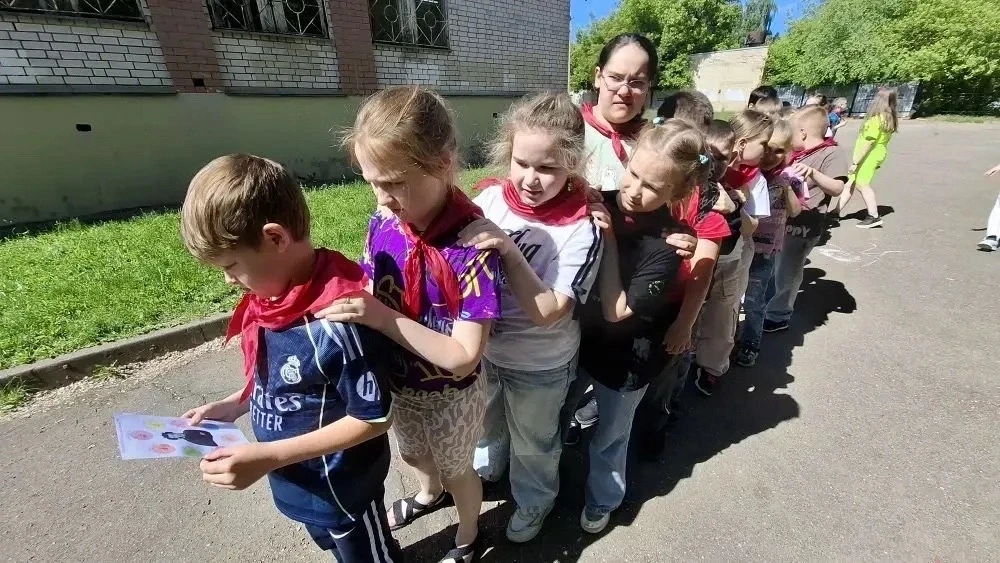 Маршрутная игра , посвященная Дню русского языка!

 #Росдетцентр #НавигаторыДетства
#НавигаторыДетст
