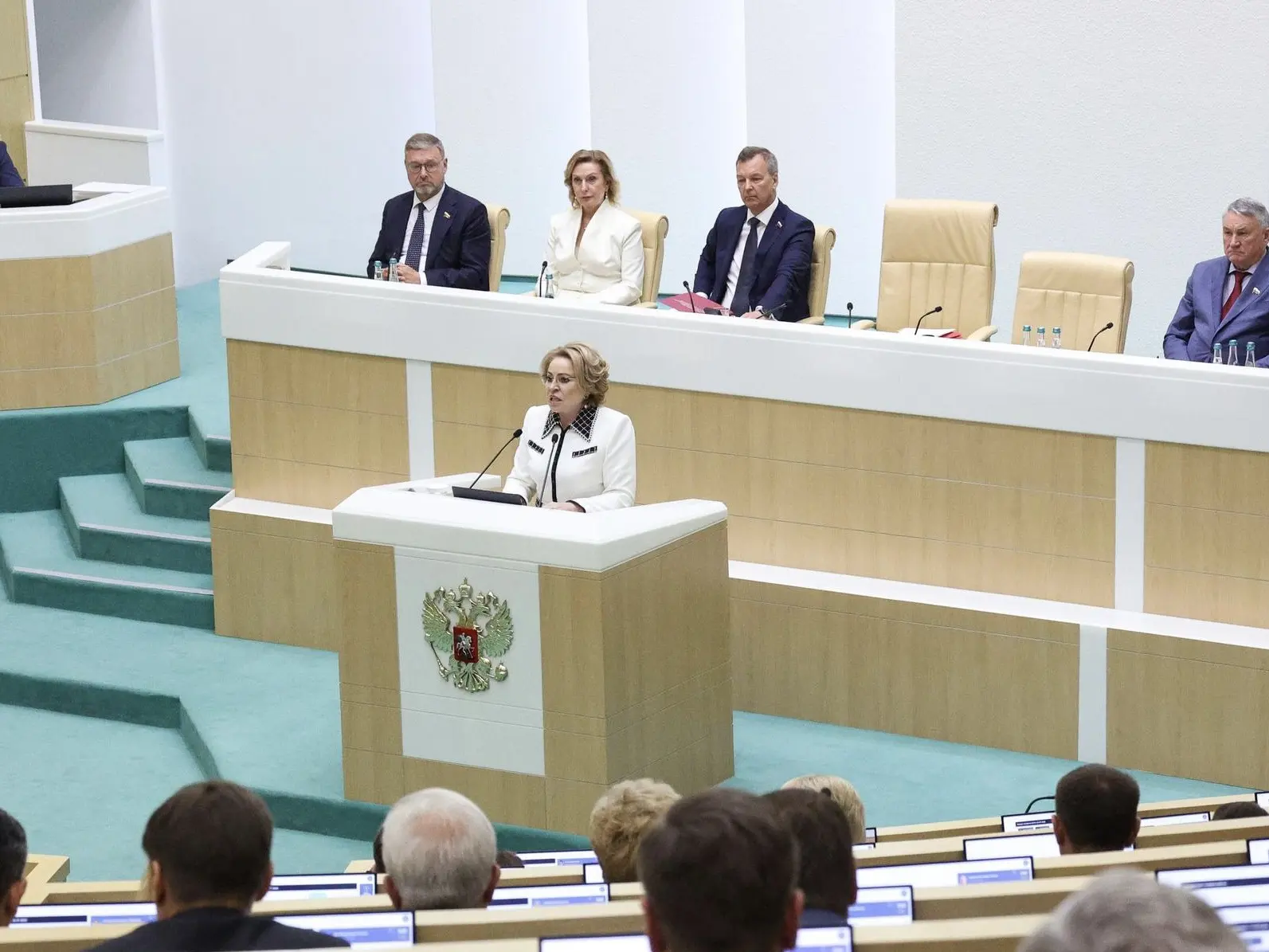 🔹 Завершилась весенняя парламентская сессия 2026 года. За это время в Совете Федерации...