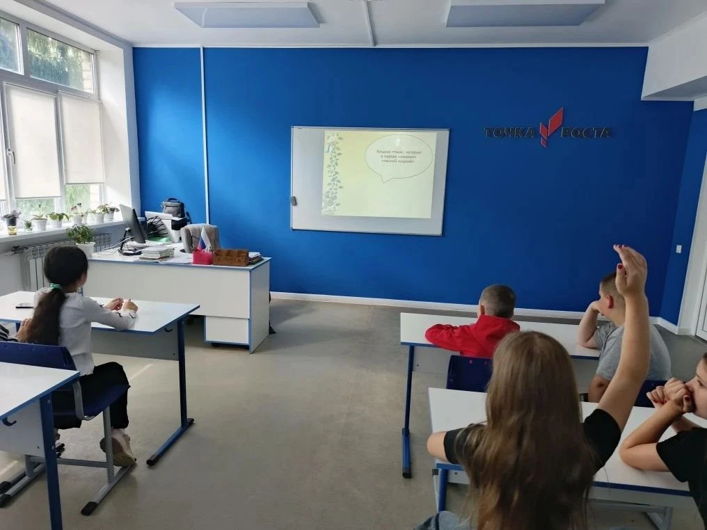 Работа пришкольного оздоровительного лагеря «Романтик» приближается к концу, но увлекательные меропр