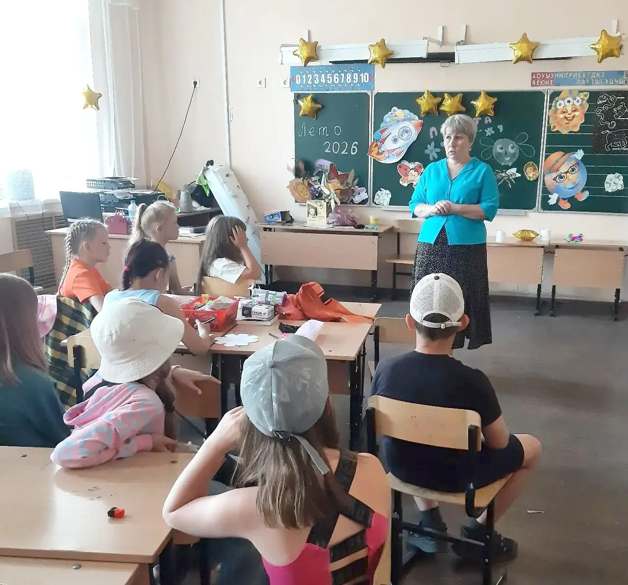 🎉 Игры могут научить ответственности и доверию

В ленинск-кузнецкой школе № 33 педагог‑психолог наш
