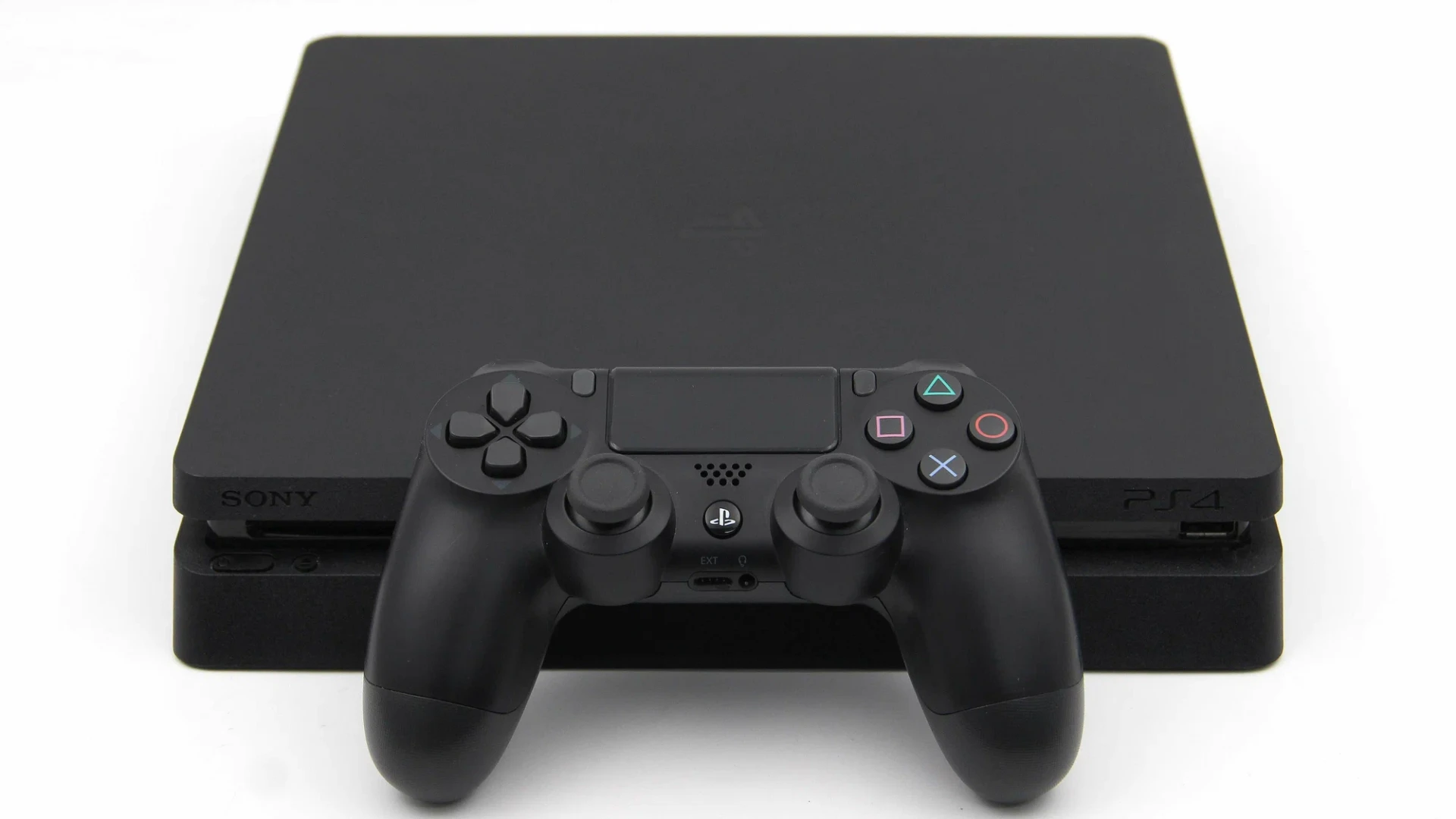 Развитие игр тормозят ПК без SSD и PS4 со Switch.