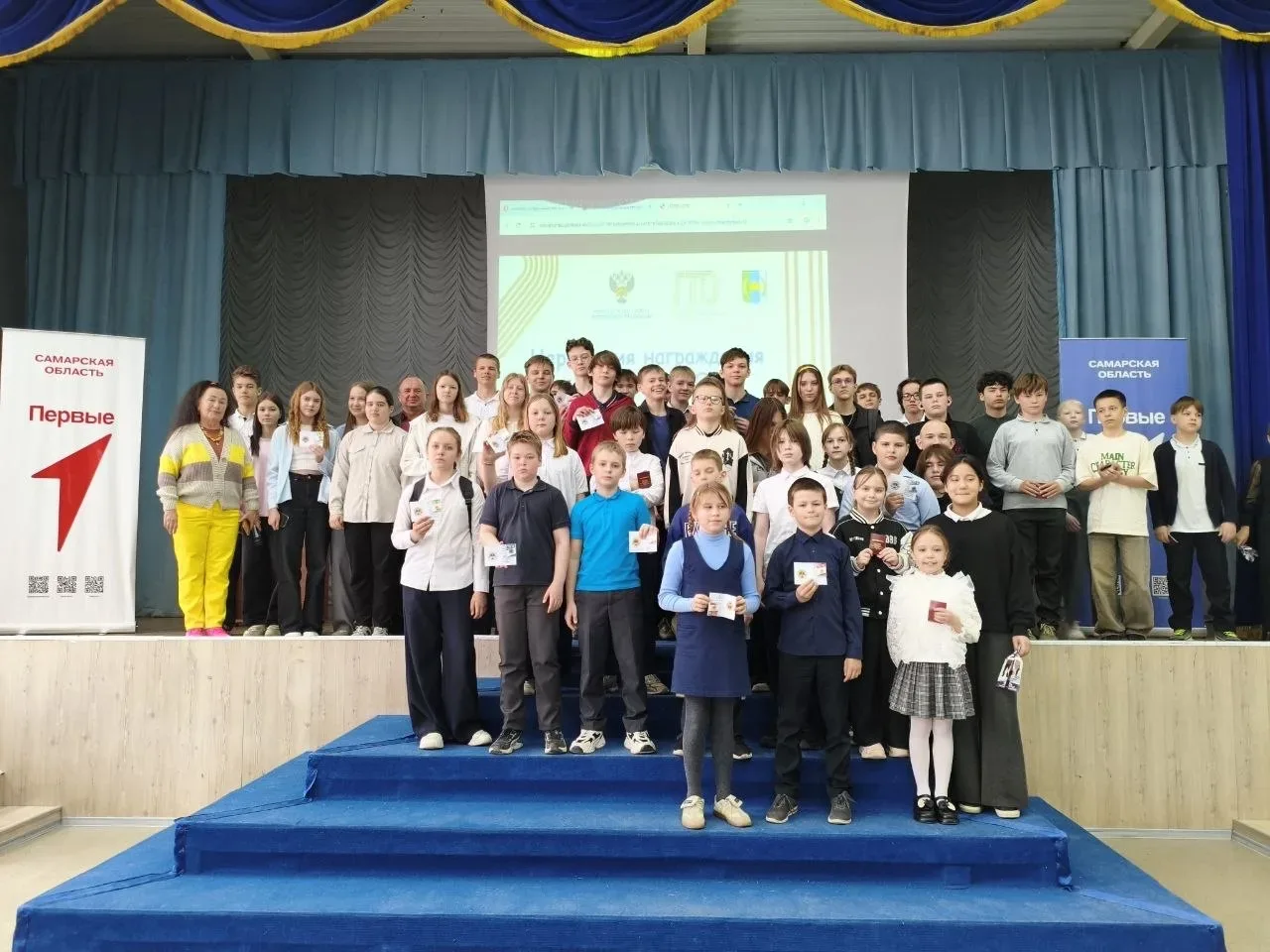 Знаки ГТО -лучшим спортсменам!  В школе прошло торжественное вручение знаков ГТО. 147 обучающихся шк