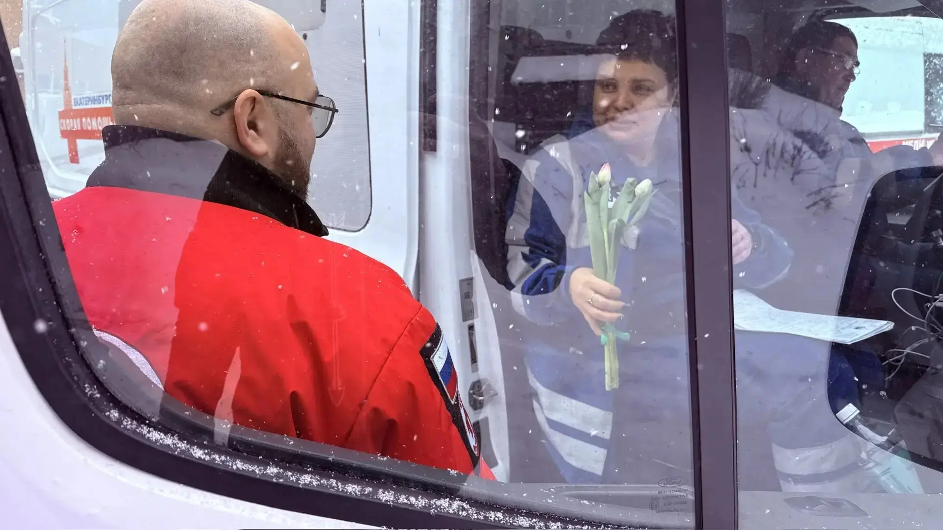 ❤️ Добровольцы Свердловского областного медицинского колледжа, Всероссийского студенческого корпуса 