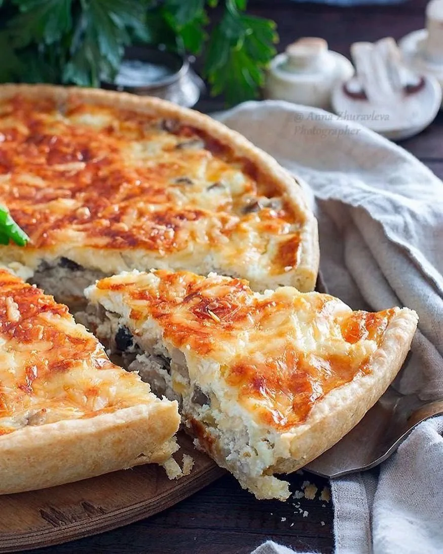 КИШ С КУРИЦЕЙ И ГРИБАМИ