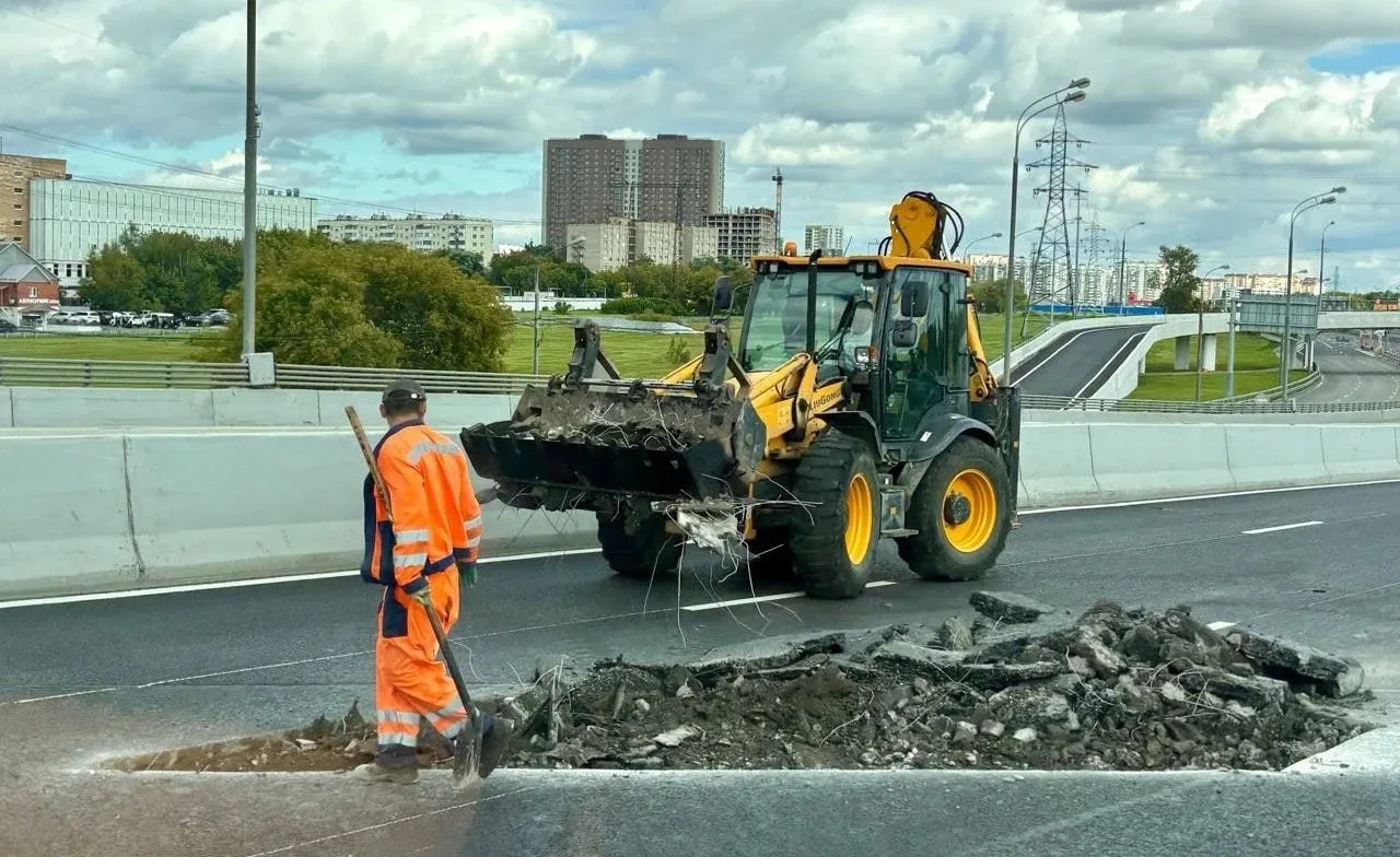 🚧 На Косинском шоссе снова вскрыли асфальт