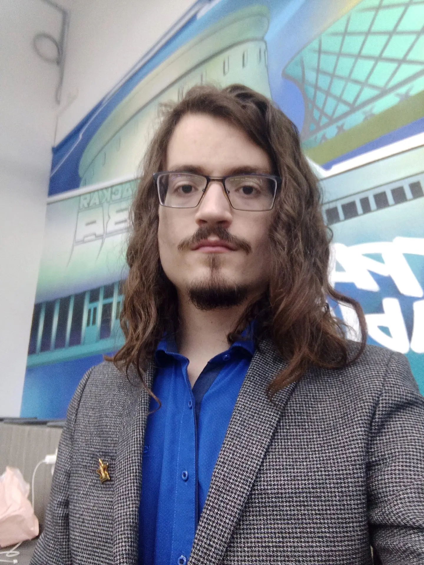 КАК ФОРМИРУЕТСЯ ИМИДЖ

В рамках проекта «ПолитЗавод» студенты третьего курса направления «Политологи